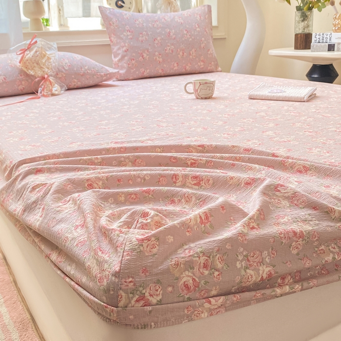 91家纺网 家纺一手货源 找家纺 米柳家纺 2025新款直播爆款7A抗菌简约木棉皱皱纱床笠（抖音控价单件49.9 三件套59.9） 倩影