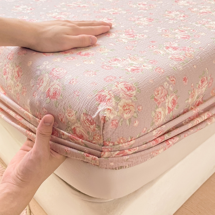 91家纺网 家纺一手货源 找家纺 米柳家纺 2025新款直播爆款7A抗菌简约木棉皱皱纱床笠（抖音控价单件49.9 三件套59.9） 倩影