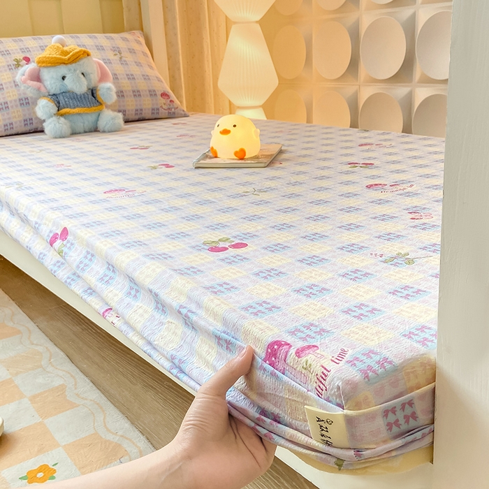 91家纺网 家纺一手货源 找家纺 眠势力 2025新款ins云感双层纱学生宿舍上下铺奶油风云感四季款单床笠床笠单件 甜樱蜜语