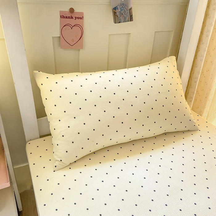 91家纺网 家纺一手货源 找家纺 眠势力 2025新款ins云感双层纱学生宿舍上下铺奶油风云感四季款单床笠床笠单件 极简波点