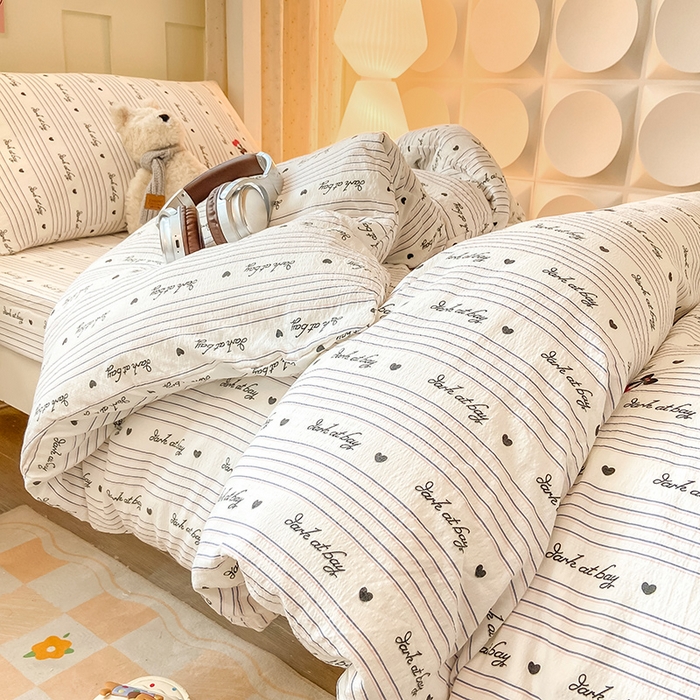 91家纺网 家纺一手货源 找家纺 眠势力 2025新款ins云感双层纱学生宿舍上下铺奶油风云感四季款单床笠床笠单件 字母樱桃