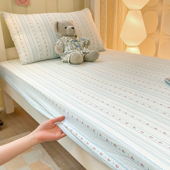 91家纺网 家纺一手货源 找家纺 眠势力 2025新款ins云感双层纱学生宿舍上下铺奶油风云感四季款单床笠床笠单件 一路生花