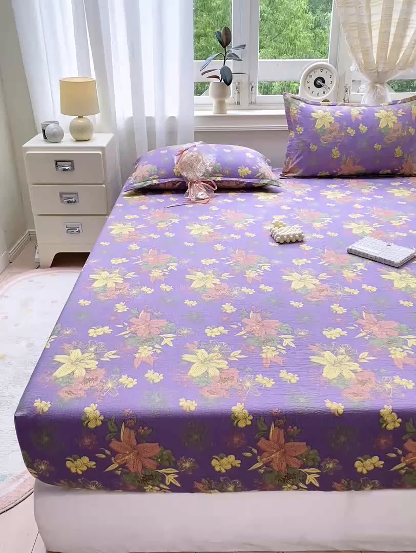 91家纺网 家纺一手货源 找家纺 米柳家纺 2025新款直播爆款7A抗菌简约木棉皱皱纱床笠（抖音控价单件49.9 三件套59.9） 百合紫