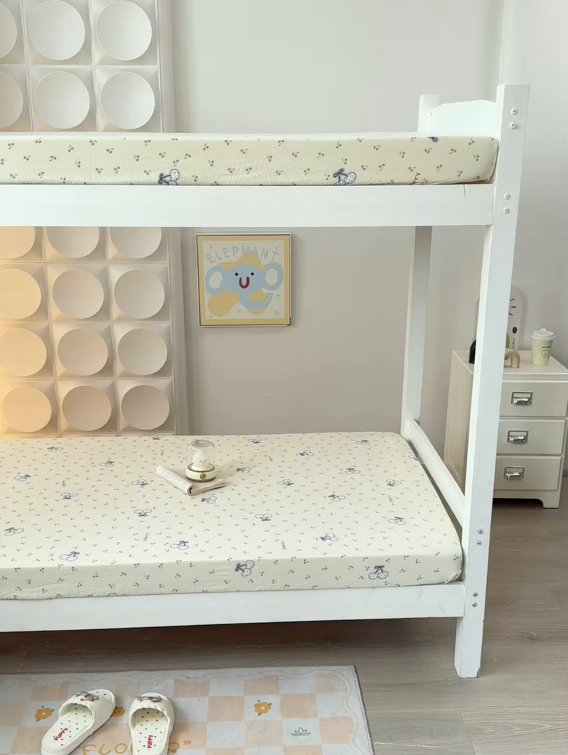 91家纺网 家纺一手货源 找家纺 眠势力 2025新款ins云感双层纱学生宿舍上下铺奶油风云感四季款单床笠床笠单件 樱桃丸子