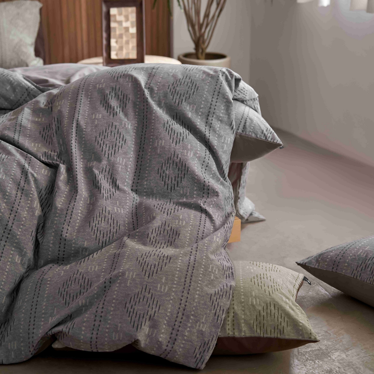 91家纺网 家纺一手货源 找家纺 安莱生活 2025春夏新款空气层色织提花四件套费尔岛系列 费尔岛-银灰