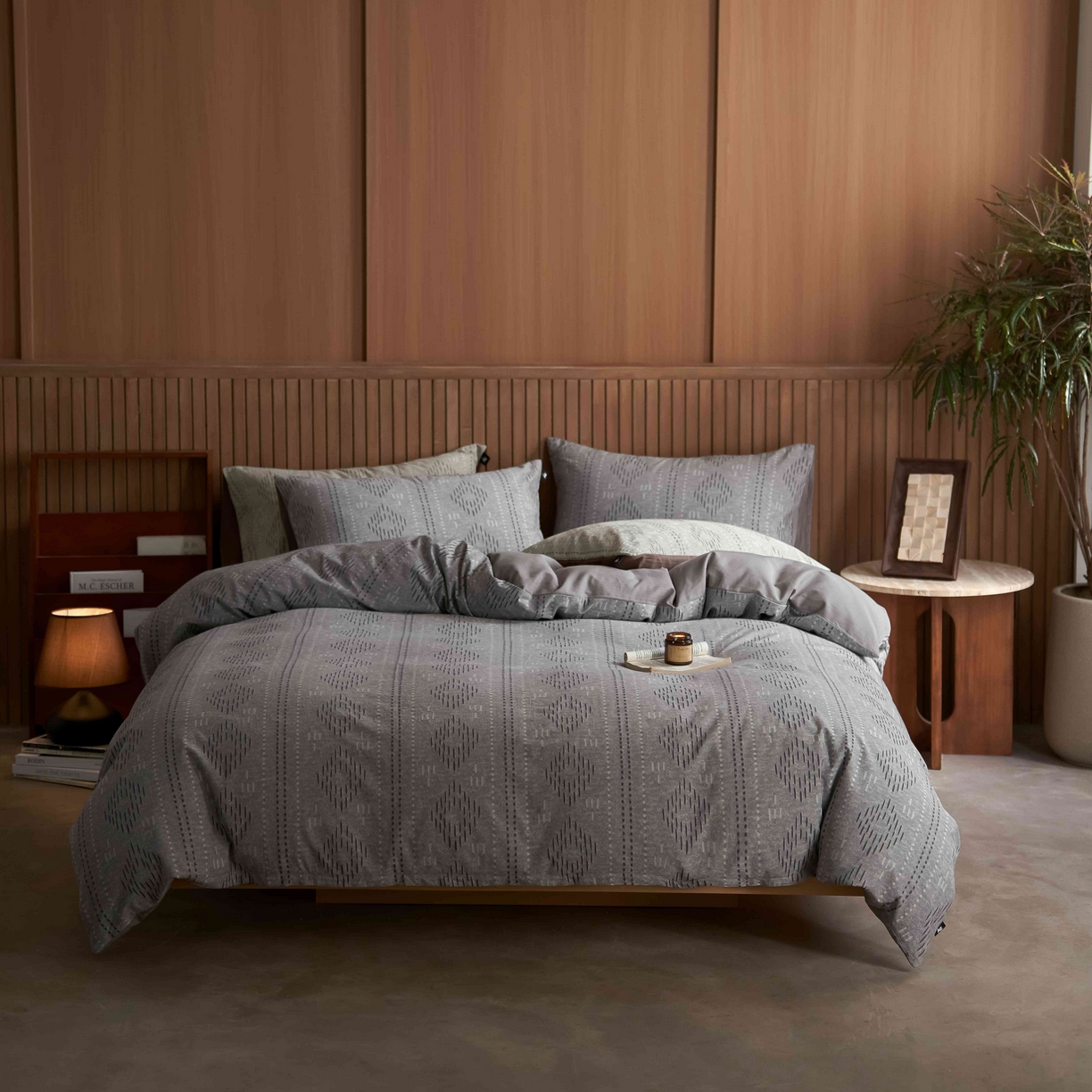 91家纺网 家纺一手货源 找家纺 安莱生活 2025春夏新款空气层色织提花四件套费尔岛系列 费尔岛-银灰