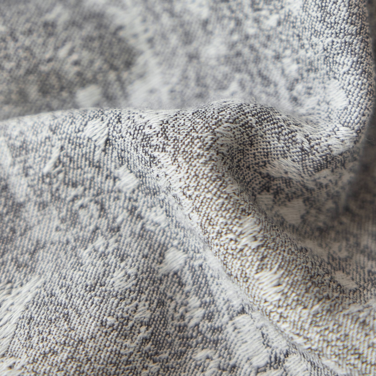 91家纺网 家纺一手货源 找家纺 安莱生活 2025春夏新款空气层色织提花四件套南阳假日系列 南阳假日-银灰