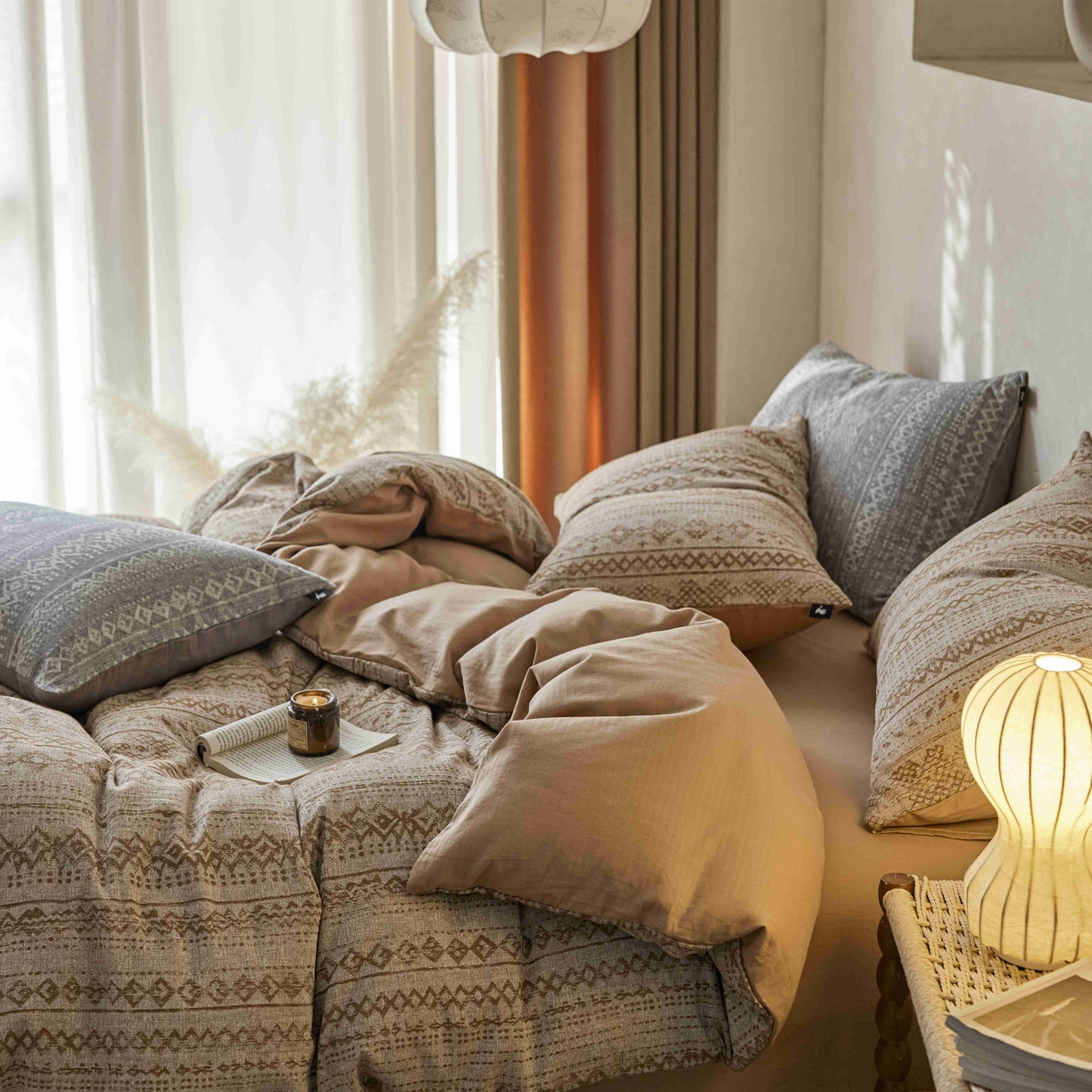 91家纺网 家纺一手货源 找家纺 安莱生活 2025春夏新款空气层色织提花四件套南阳假日系列 南阳假日-卡其