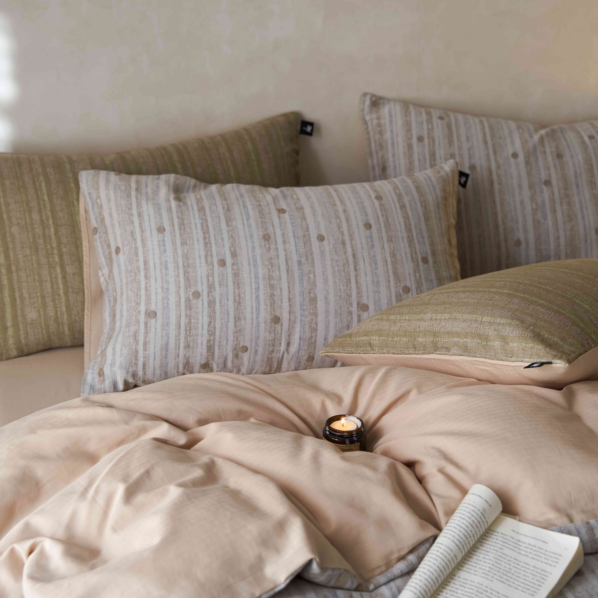 91家纺网 家纺一手货源 找家纺 （总）安莱生活 2025春夏新款空气层色织提花四件套海盐波点系列