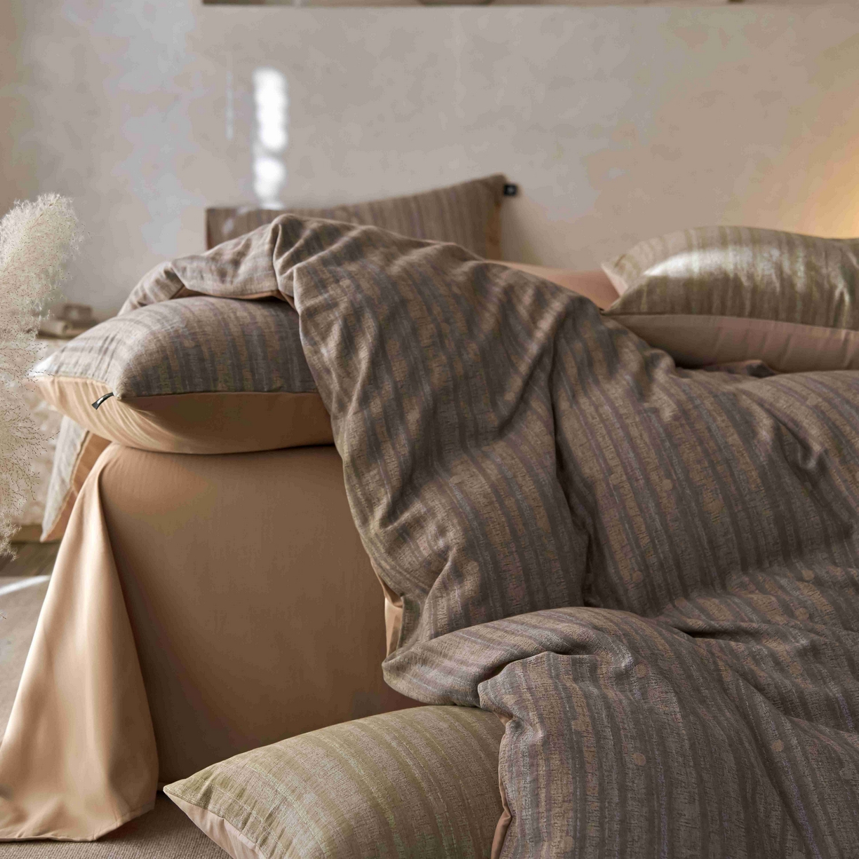 91家纺网 家纺一手货源 找家纺 安莱生活 2025春夏新款空气层色织提花四件套海盐波点系列 海盐波点-棕咖