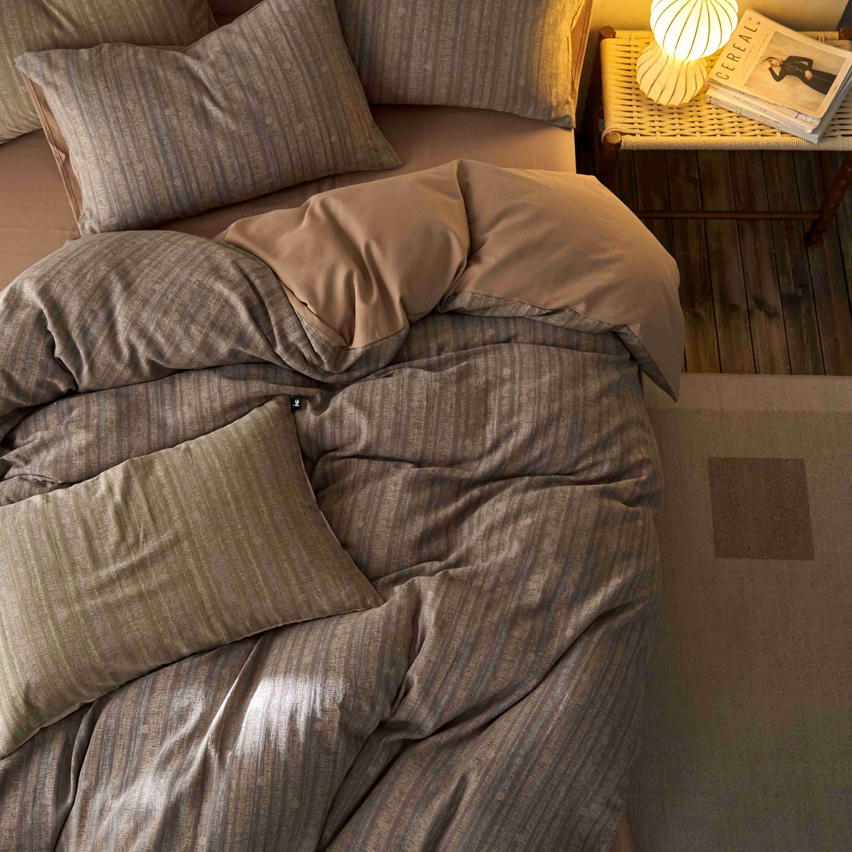 91家纺网 家纺一手货源 找家纺 安莱生活 2025春夏新款空气层色织提花四件套海盐波点系列 海盐波点-棕咖