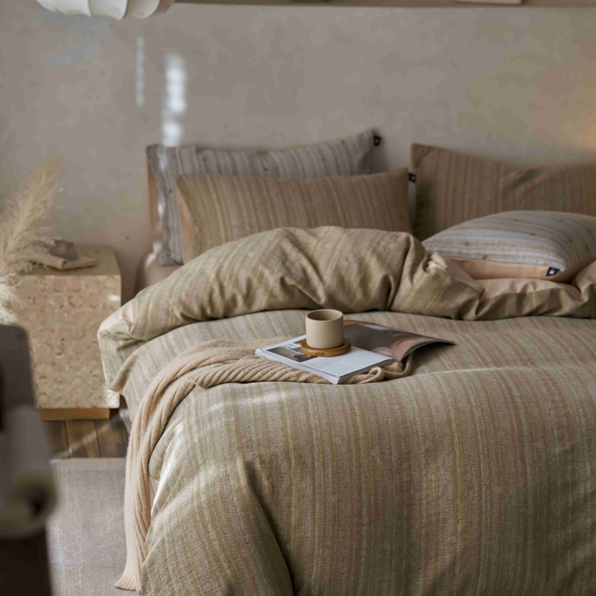 91家纺网 家纺一手货源 找家纺 安莱生活 2025春夏新款空气层色织提花四件套海盐波点系列 海盐波点-咖绿