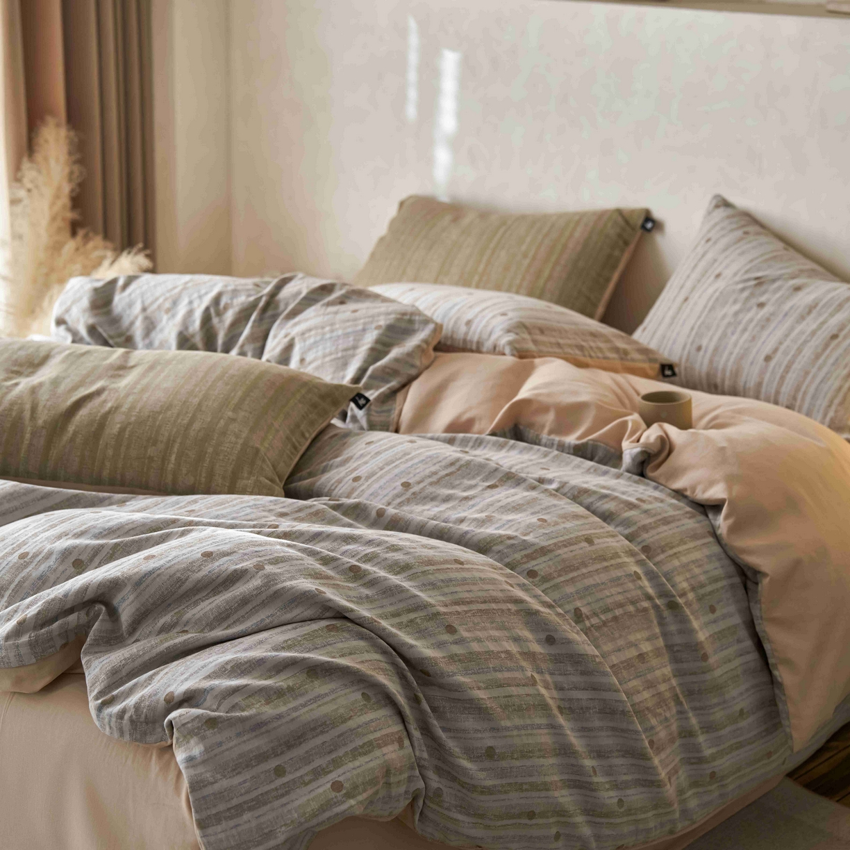 91家纺网 家纺一手货源 找家纺 安莱生活 2025春夏新款空气层色织提花四件套海盐波点系列 海盐波点-白咖