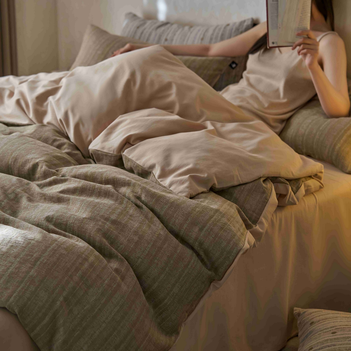 91家纺网 家纺一手货源 找家纺 安莱生活 2025春夏新款空气层色织提花四件套海盐波点系列 海盐波点-咖绿