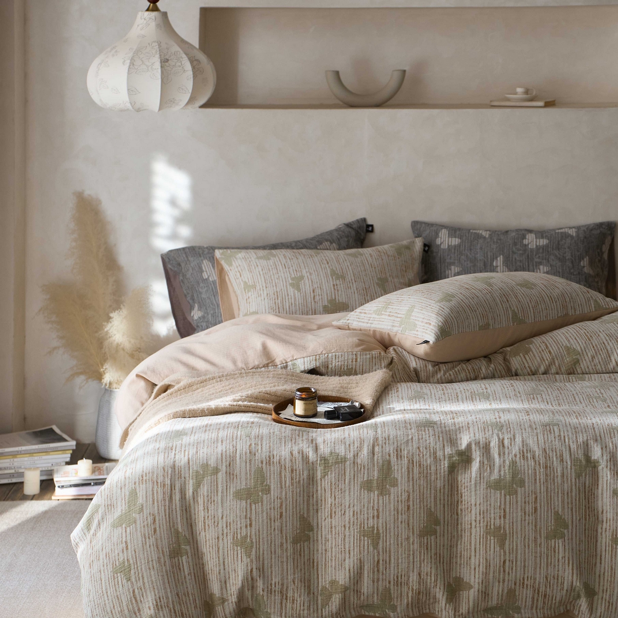 91家纺网 家纺一手货源 找家纺 （总）安莱生活 2025春夏新款空气层色织提花四件套蝴蝶美梦系列