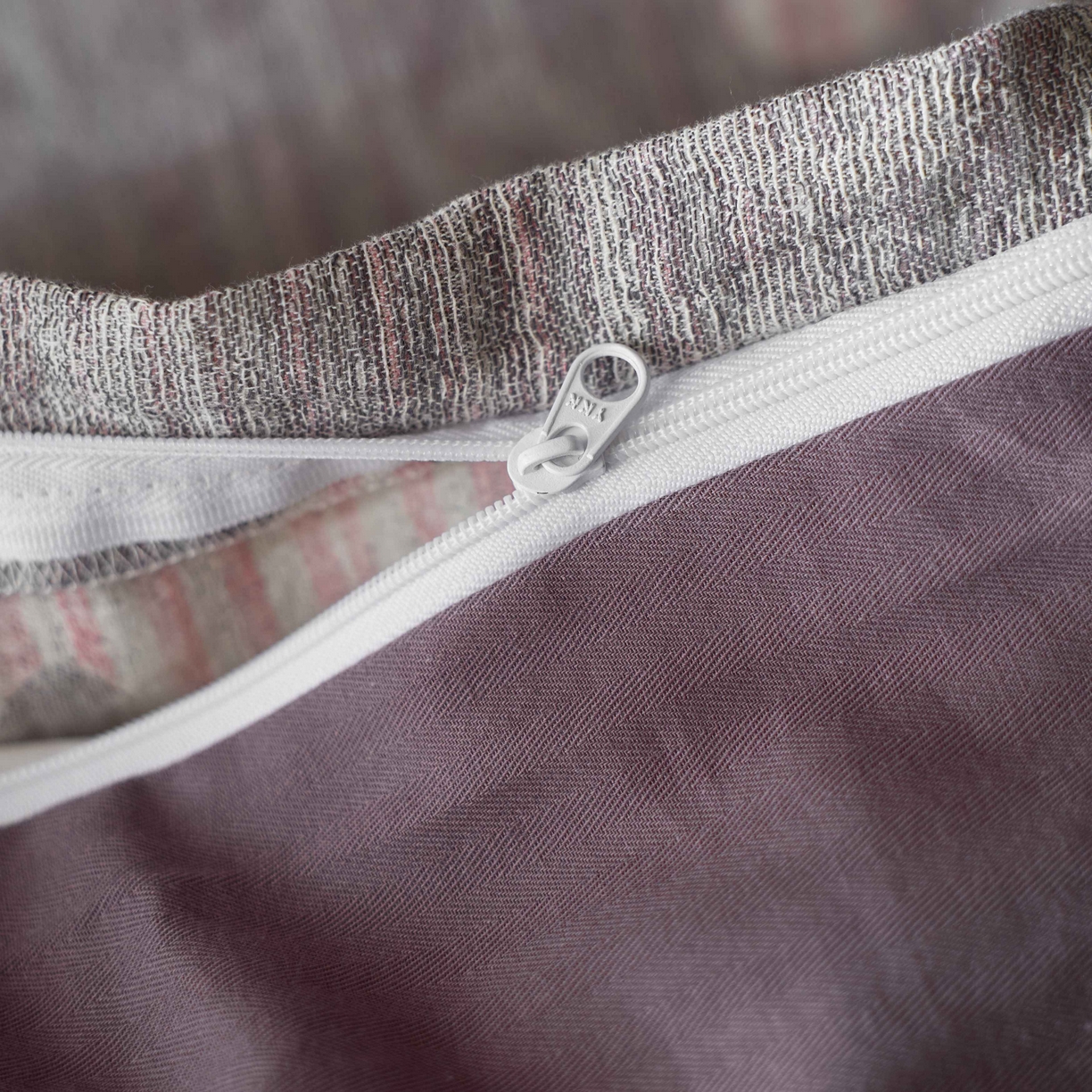 91家纺网 家纺一手货源 找家纺 （总）安莱生活 2025春夏新款空气层色织提花四件套蝴蝶美梦系列