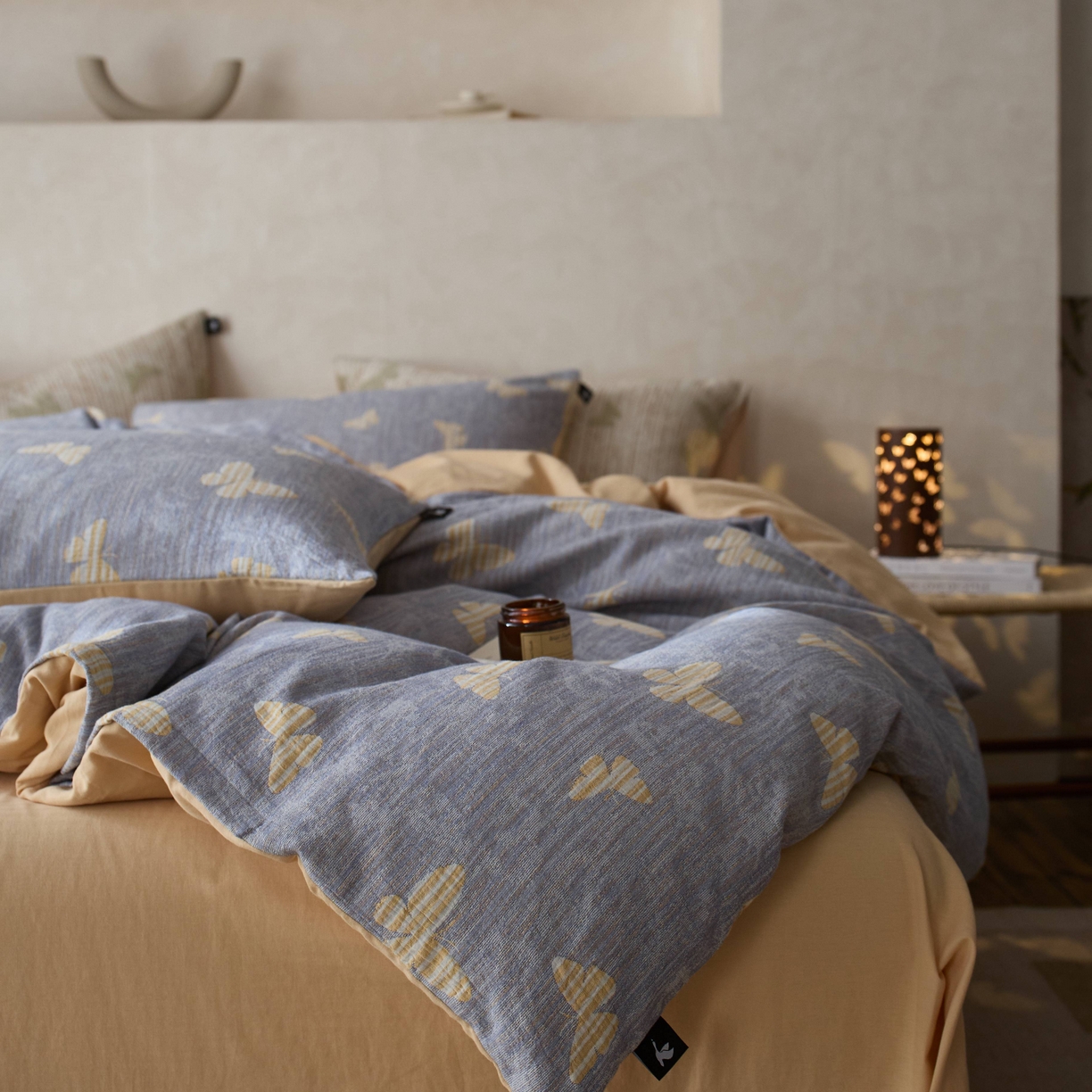 91家纺网 家纺一手货源 找家纺 安莱生活 2025春夏新款空气层色织提花四件套蝴蝶美梦系列 蝴蝶美梦-蓝黄