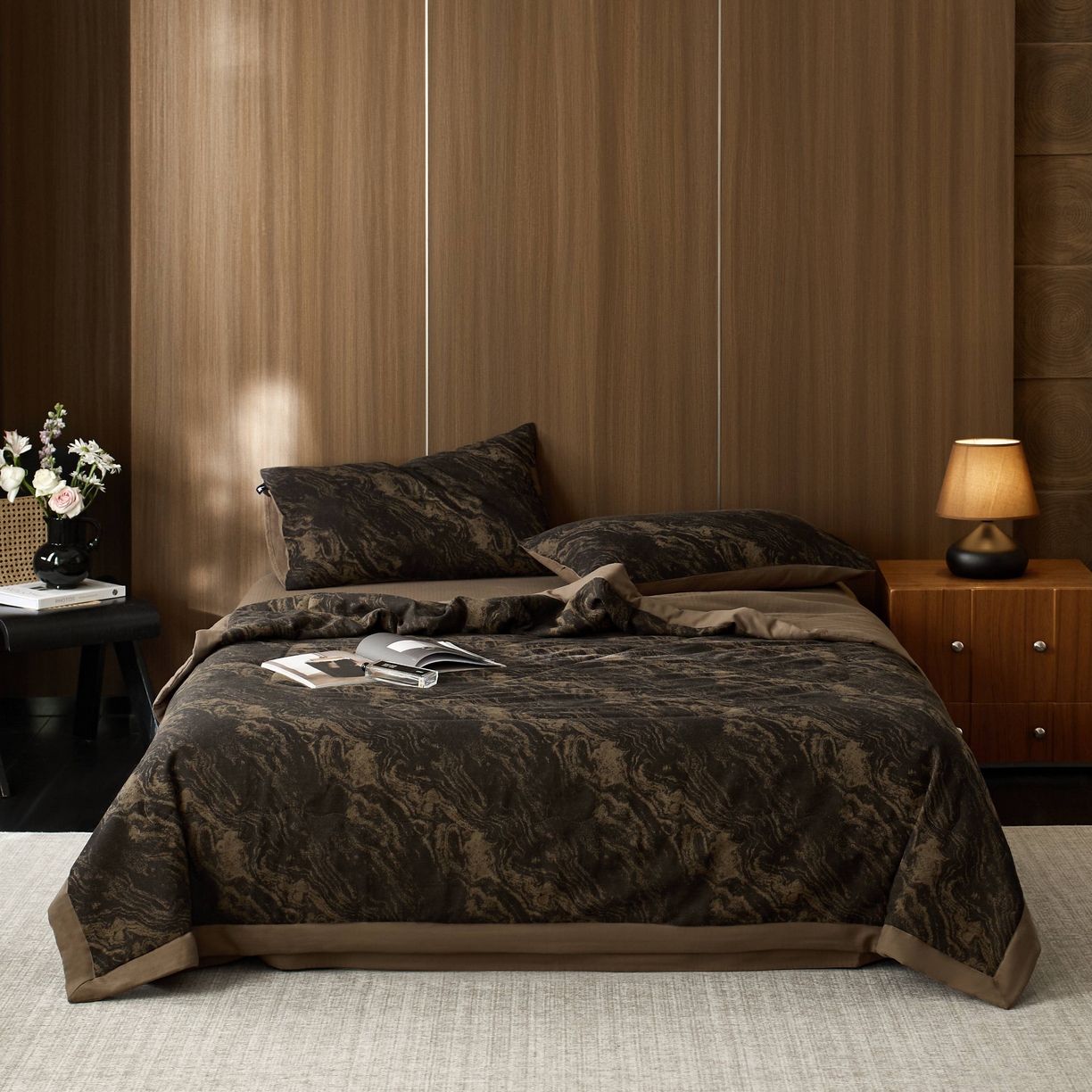 91家纺网 家纺一手货源 找家纺 安莱生活 2025春夏新款40s全棉纯棉色织大提花夏被人字纹系列 镜花园