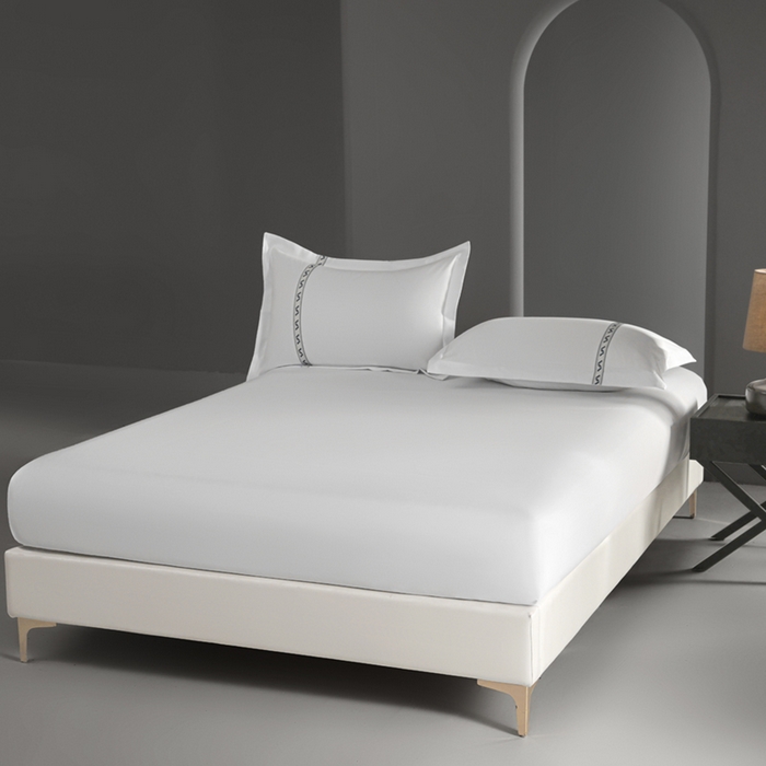 91家纺网 家纺一手货源 找家纺 （总）啊雅家居 2026新款120克大织带民宿酒店套件可制绣花床单款床笠款