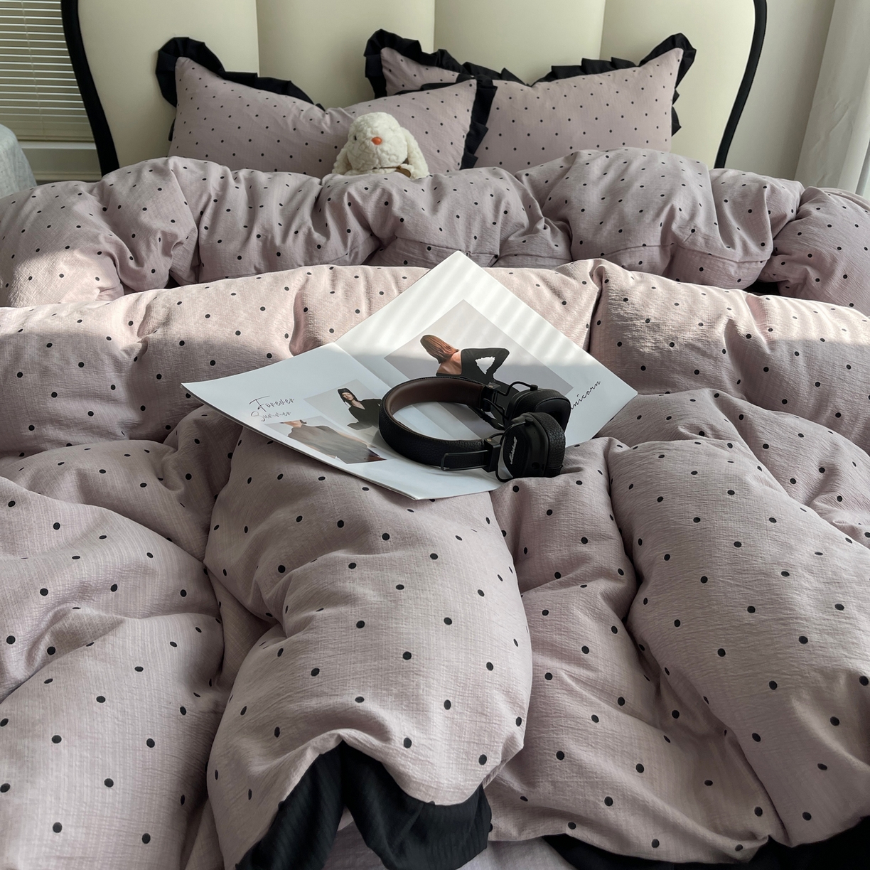 91家纺网 家纺一手货源 找家纺 （总）韩巢家纺 2025新款黑皱皱双层纱花边款被套四件套直播热销款学生宿舍床单三件套-（提供卖家秀）