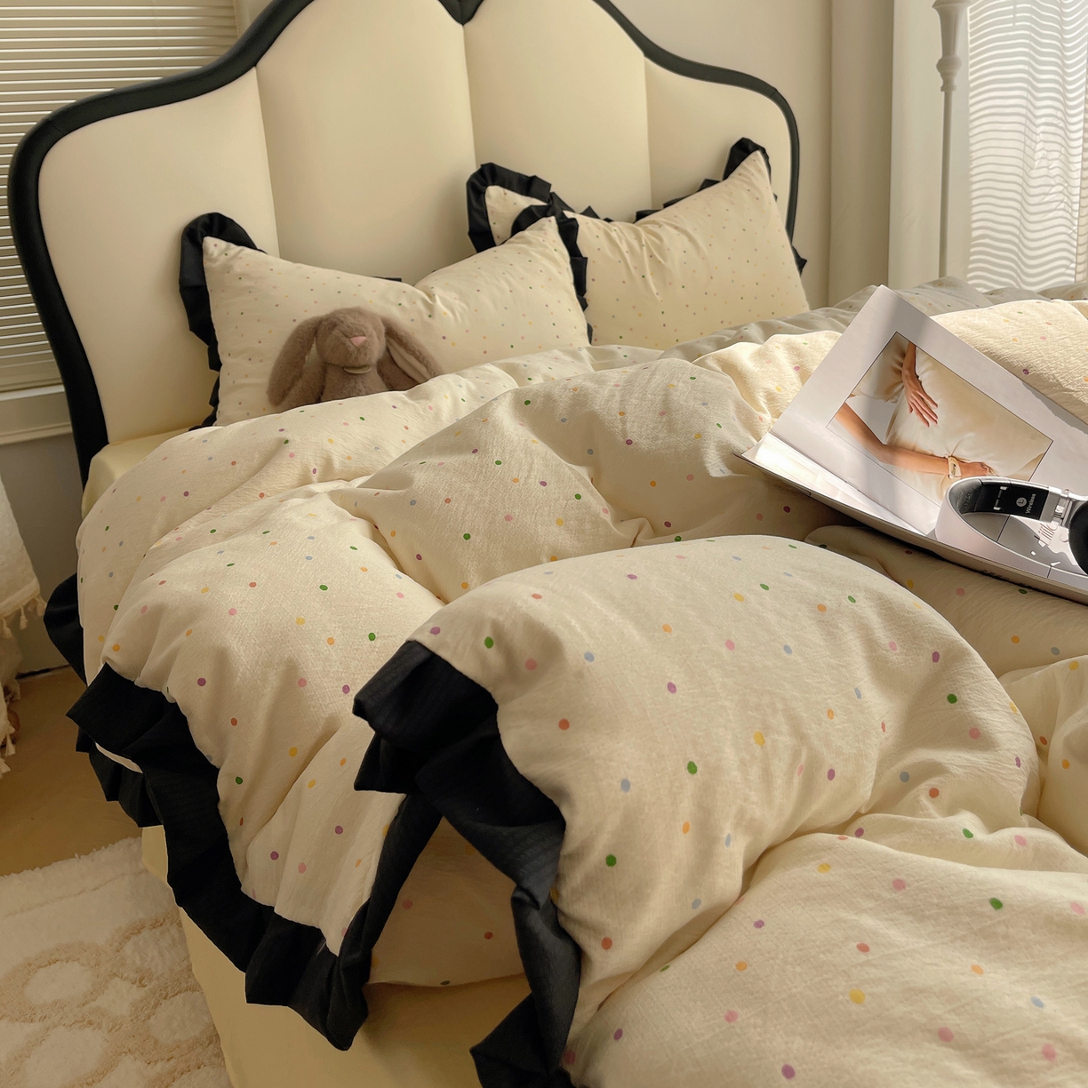 91家纺网 家纺一手货源 找家纺 （总）韩巢家纺 2025新款黑皱皱双层纱花边款被套四件套直播热销款学生宿舍床单三件套-（提供卖家秀）