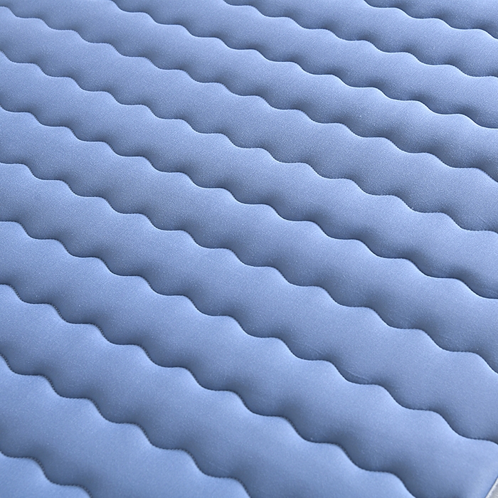 91家纺网 家纺一手货源 找家纺 缔莱（十三铭）被业 2025新款A类牛奶丝乳胶记忆抗压棉床垫-学生款 H熊--蓝-10cm