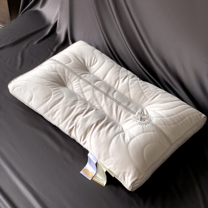 91家纺网 家纺一手货源 找家纺 （总）方回家纺2025新款优雅水光蚕丝复合枕