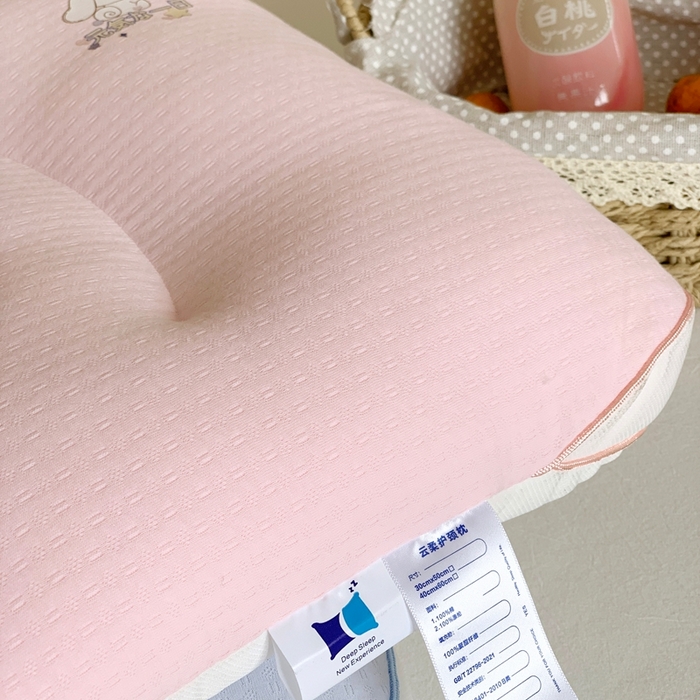 91家纺网 家纺一手货源 找家纺 2025新款水洗针织儿童枕 粉色40*60cm