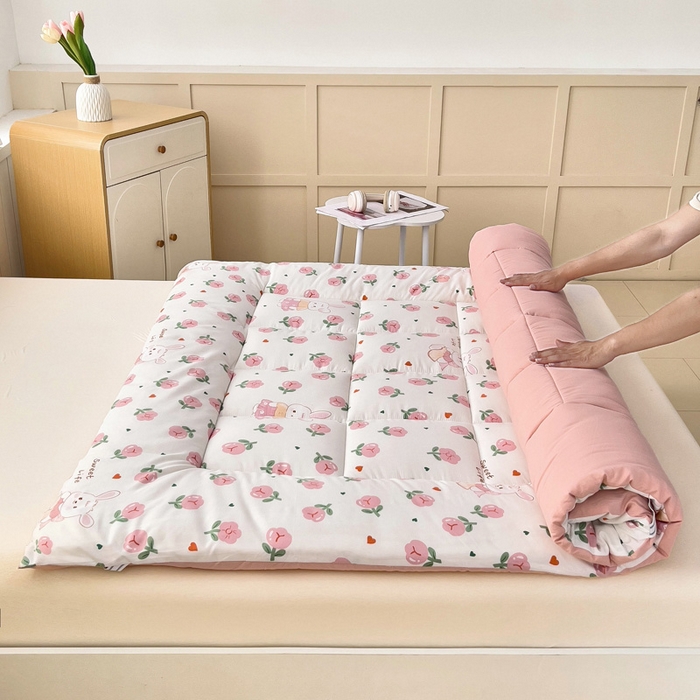 91家纺网 家纺一手货源 找家纺 鑫棉坊2025新款水洗棉印花棉花床垫床褥榻榻米铺底 曼塔玫瑰