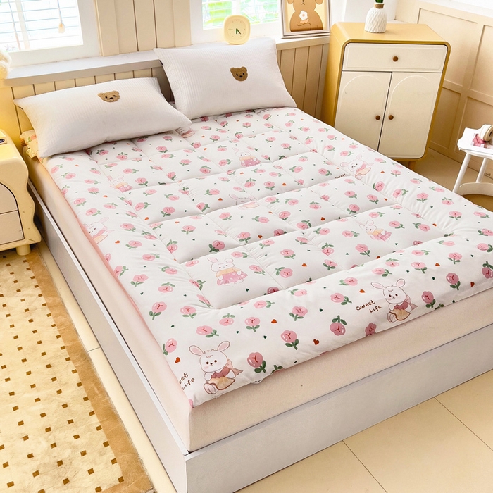 91家纺网 家纺一手货源 找家纺 鑫棉坊2025新款水洗棉印花棉花床垫床褥榻榻米铺底 曼塔玫瑰