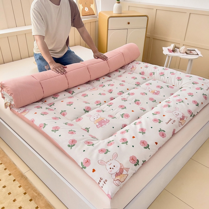 91家纺网 家纺一手货源 找家纺 鑫棉坊2025新款水洗棉印花棉花床垫床褥榻榻米铺底 曼塔玫瑰