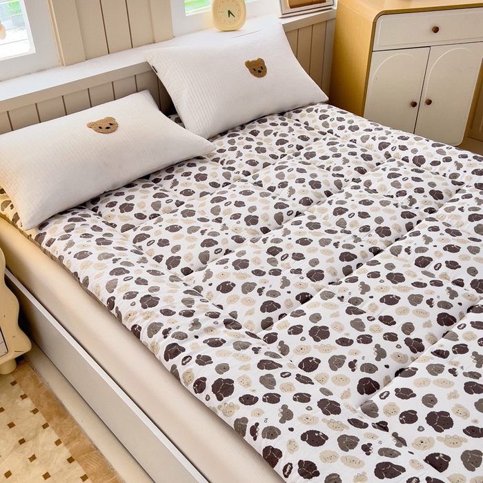 91家纺网 家纺一手货源 找家纺 鑫棉坊2025新款水洗棉印花棉花床垫床褥榻榻米铺底 洋洋小狗