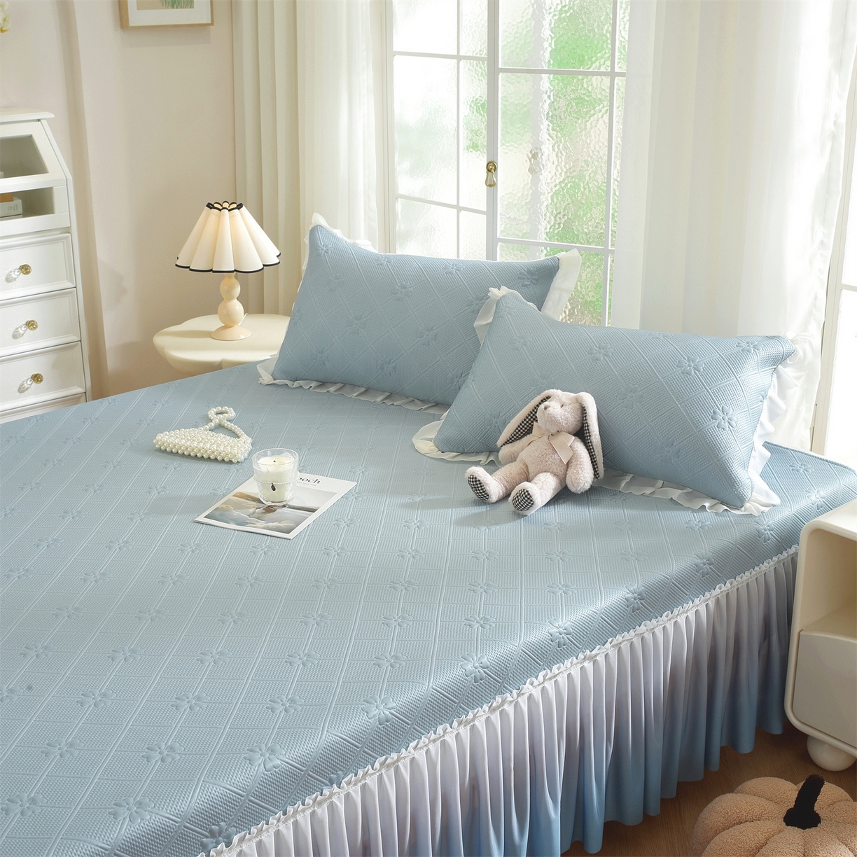 91家纺网 家纺一手货源 找家纺 （总）共鸣沙发垫 2025新款凉感四叶草床裙款凉席席子