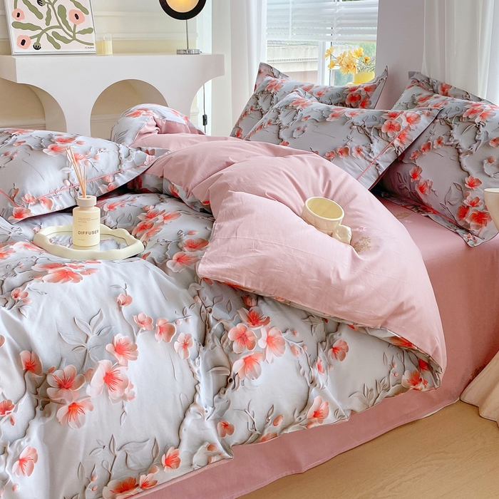 91家纺网 家纺一手货源 找家纺 星期三家纺 2025年7月新款铂金全棉纯棉13372四件套 卢浮梦