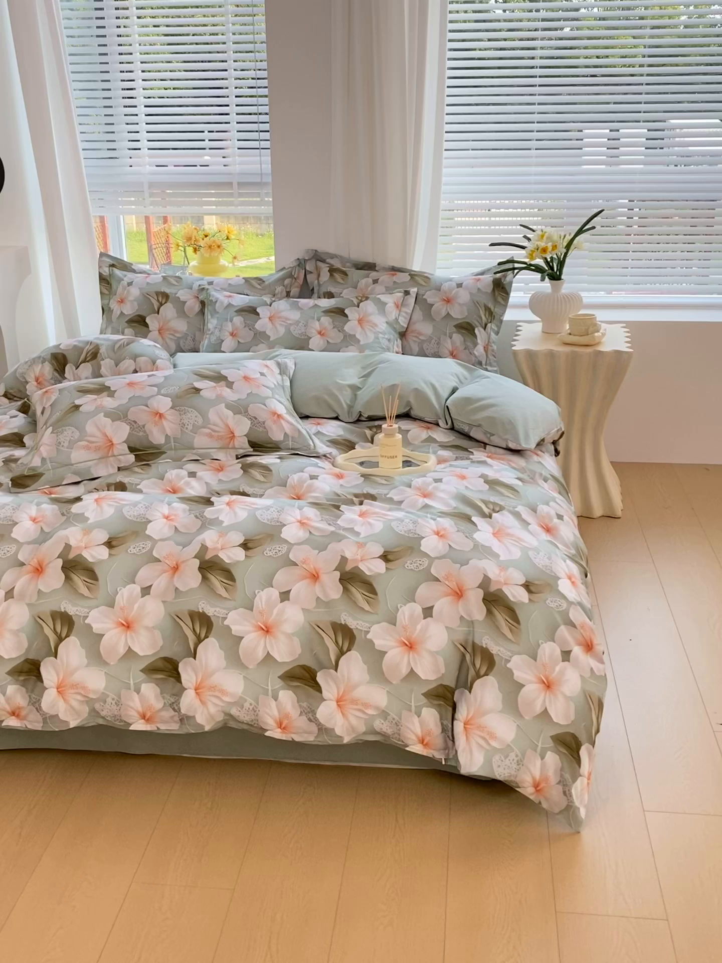 91家纺网 家纺一手货源 找家纺 星期三家纺 2025年7月新款铂金全棉纯棉13372四件套 栀夏