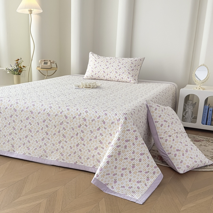 91家纺网 家纺一手货源 找家纺 （总）橘夏家纺 2025春夏新款莱赛尔天丝棉床盖单床盖床盖单件--稀疏小花