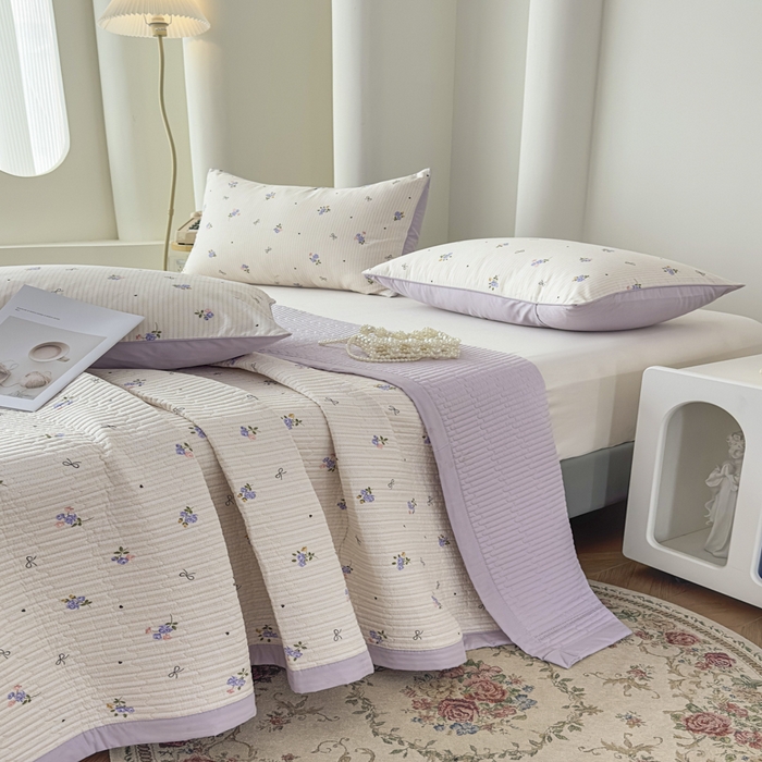 91家纺网 家纺一手货源 找家纺 （总）橘夏家纺 2025春夏新款莱赛尔天丝棉床盖单床盖床盖单件--稀疏小花