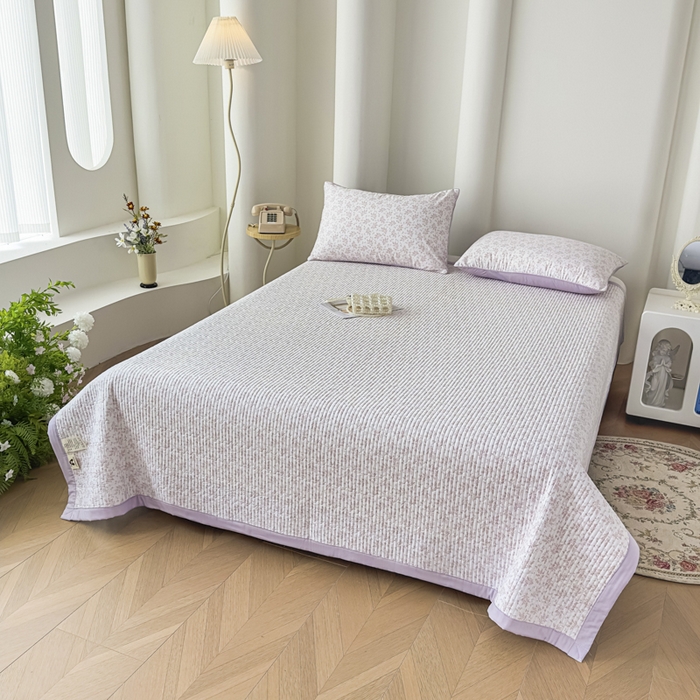 91家纺网 家纺一手货源 找家纺 橘夏家纺 2025新款A类莱赛尔天丝棉印花床盖-自然丛林 小叶女贞-薰衣紫