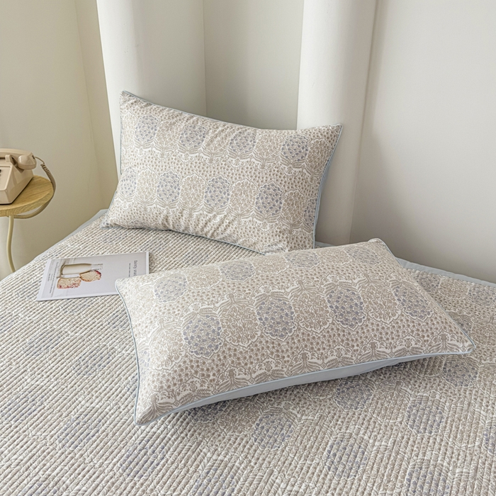 91家纺网 家纺一手货源 找家纺 橘夏家纺 2025新款A类莱赛尔天丝棉印花床盖-自然丛林 铃兰花园-天蓝