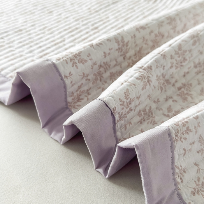 91家纺网 家纺一手货源 找家纺 恒尚居 2025新款A类莱赛尔天丝棉印花床盖-自然丛林 小叶女贞-薰衣紫