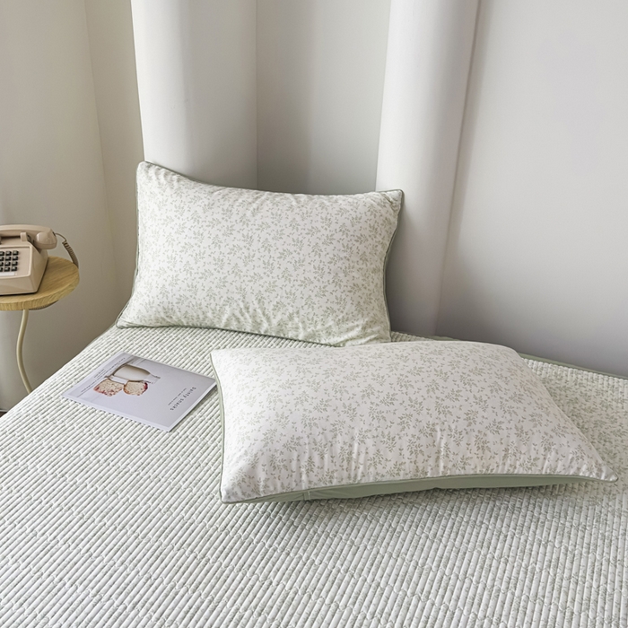 91家纺网 家纺一手货源 找家纺 恒尚居 2025新款A类莱赛尔天丝棉印花床盖-自然丛林 小叶女贞-绿意