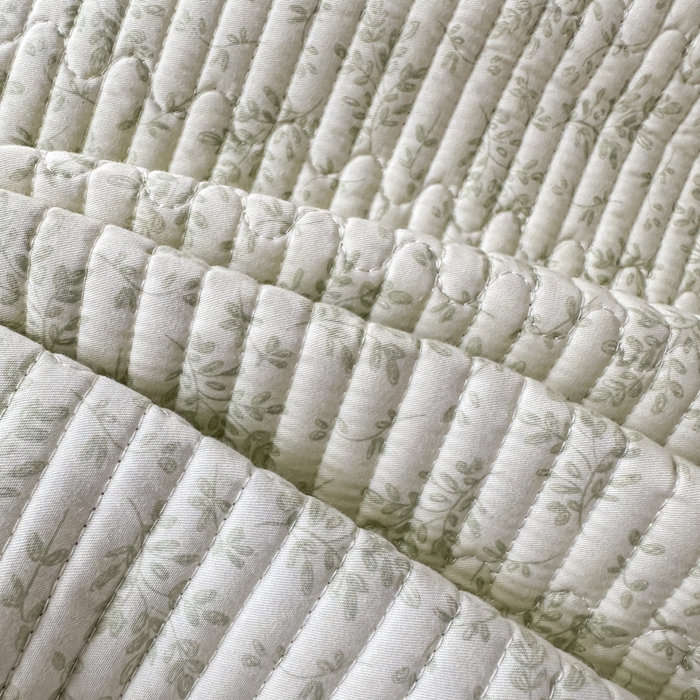 91家纺网 家纺一手货源 找家纺 恒尚居 2025新款A类莱赛尔天丝棉印花床盖-自然丛林 小叶女贞-绿意