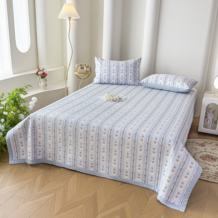 91家纺网 家纺一手货源 找家纺 恒尚居 2025新款A类莱赛尔天丝棉印花床盖-自由几何 蝴蝶结甜心-天蓝