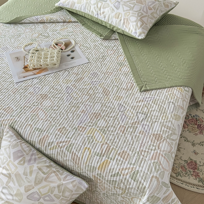 91家纺网 家纺一手货源 找家纺 恒尚居 2025新款A类莱赛尔天丝棉印花床盖-自由几何 自由旋律-绿意