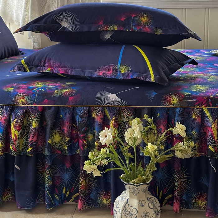 91家纺网 家纺一手货源 找家纺 雨田家纺 2025新款亲肤印花床裙三件套系列 五彩缤纷