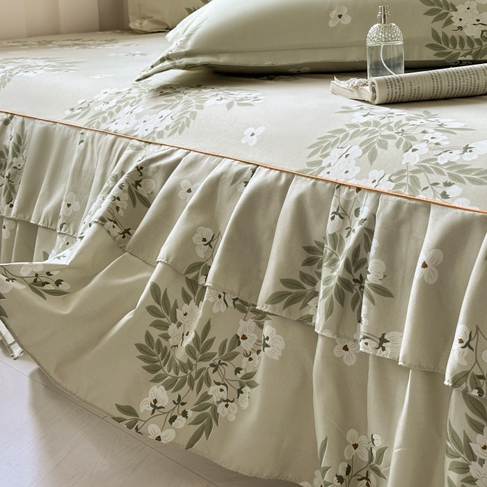 91家纺网 家纺一手货源 找家纺 雨田家纺 2025新款柔软亲肤印花系列床裙单件单床裙 茉莉飘雪