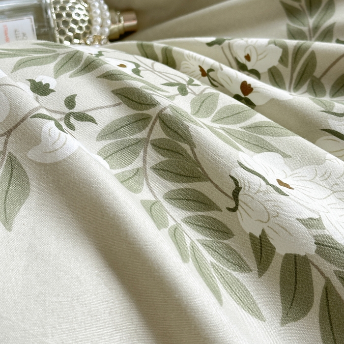 91家纺网 家纺一手货源 找家纺 雨田家纺 2025新款柔软亲肤印花系列床裙单件单床裙 茉莉飘雪