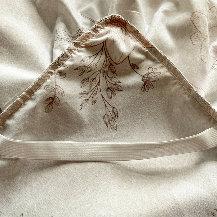 91家纺网 家纺一手货源 找家纺 雨田家纺 2025新款柔软亲肤印花系列床裙单件单床裙 云锦生花