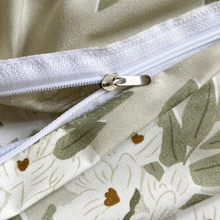 91家纺网 家纺一手货源 找家纺 雨田家纺 2025新款柔软亲肤印花床裙四件套 茉莉飘雪