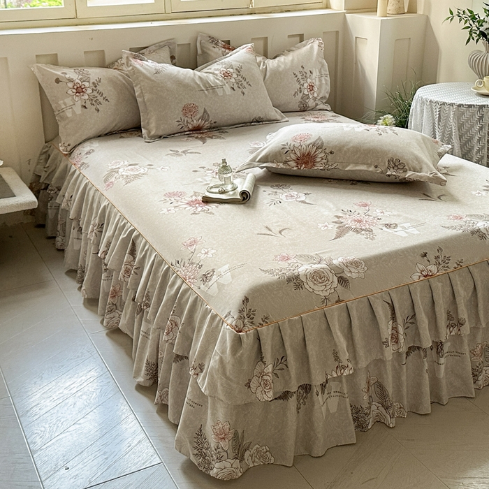 91家纺网 家纺一手货源 找家纺 雨田家纺 2025新款柔软亲肤印花床裙四件套 云锦生花